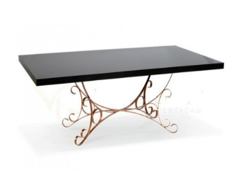 Aluguel de mesa para bolo