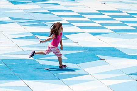 The Pool Place Émilie-Gamelin