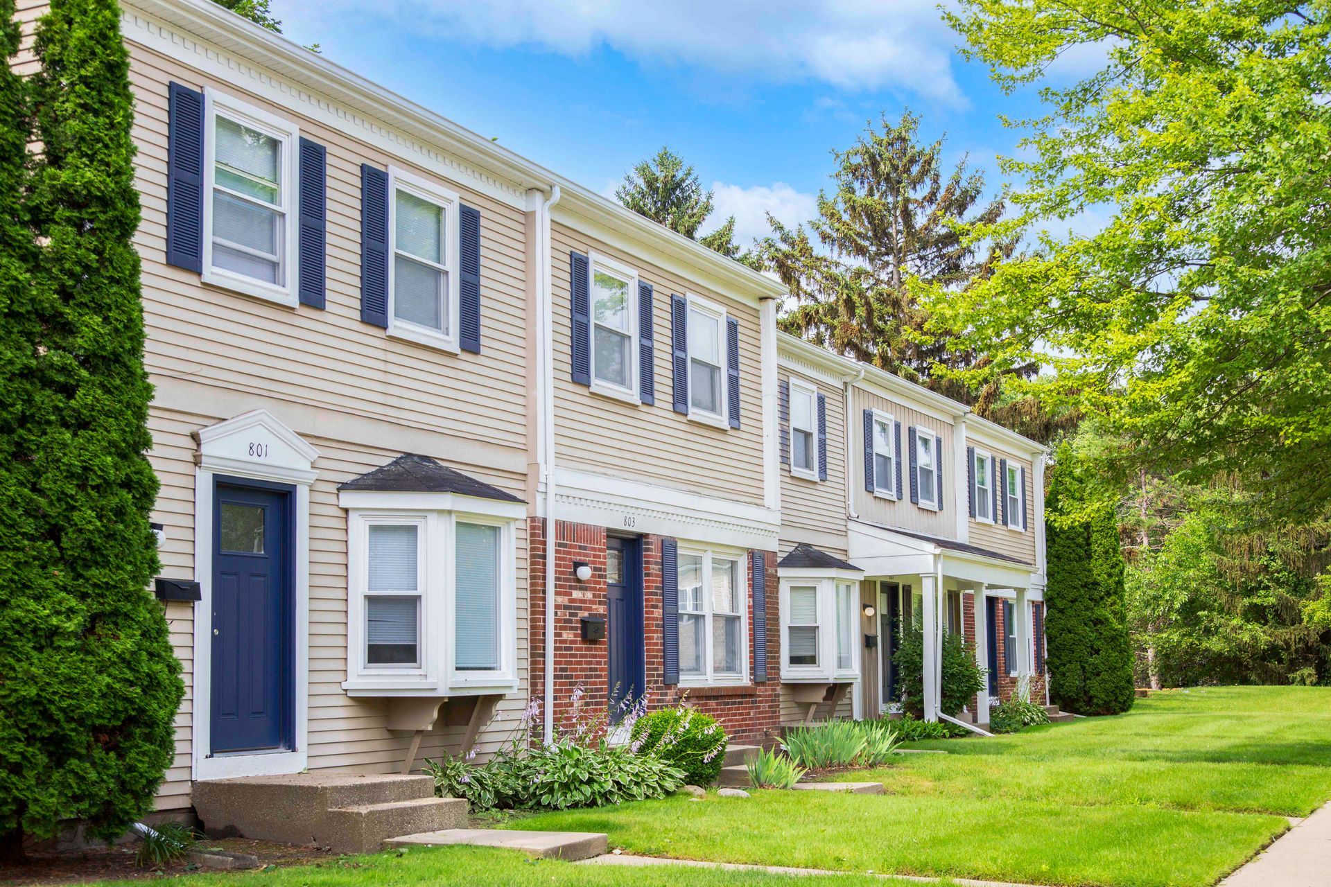 Meadowfield Townhomes of Rochester Hills