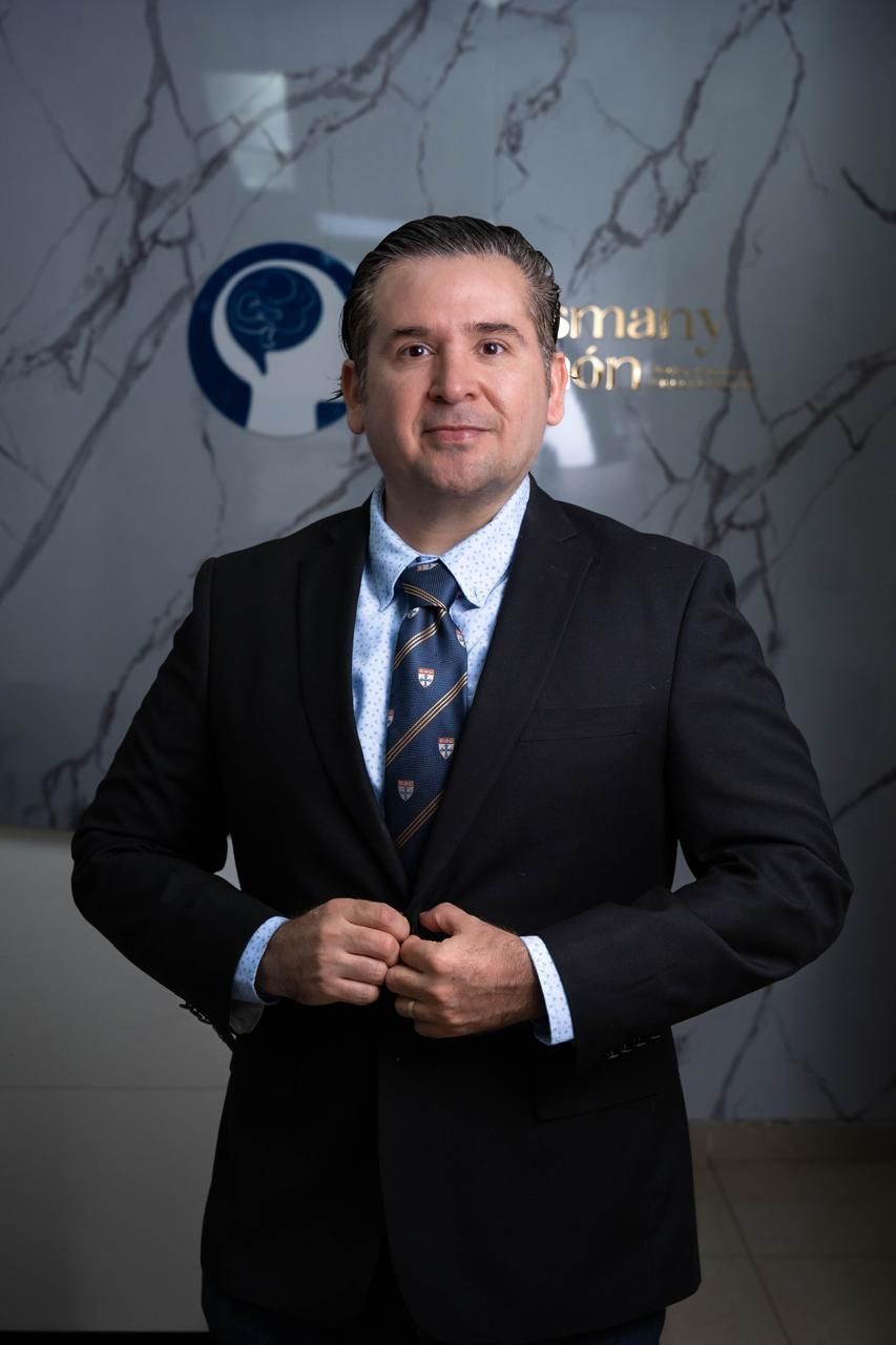 DR. OSMANY SALOMÓN HERNÁNDEZ