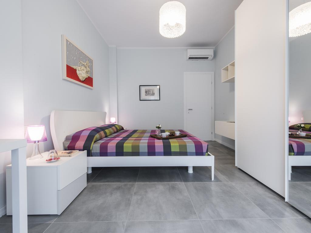 lavoro di ristrutturazione di una camera da letto