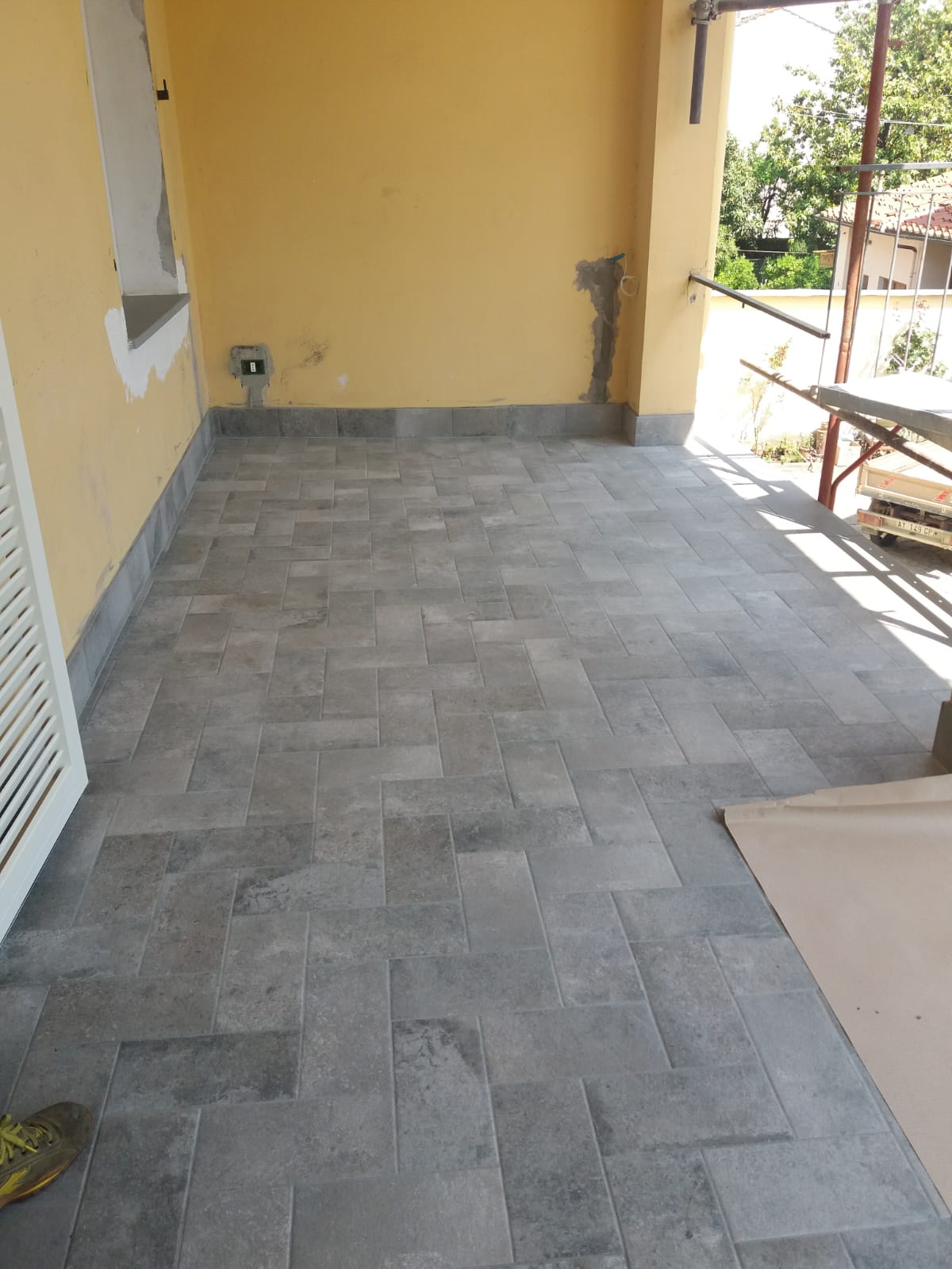 posa pavimento esterno