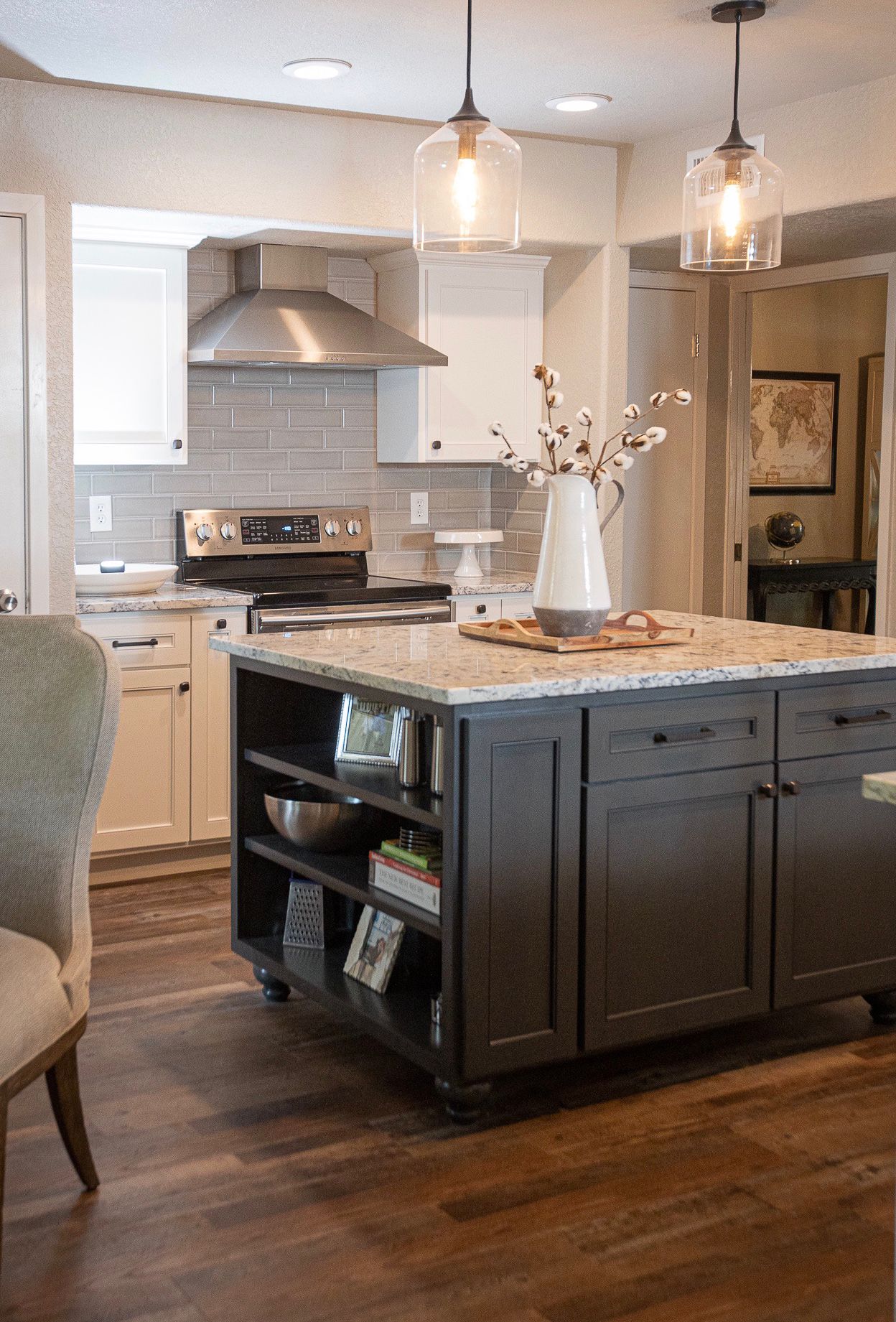 Custom large island in the middle of it