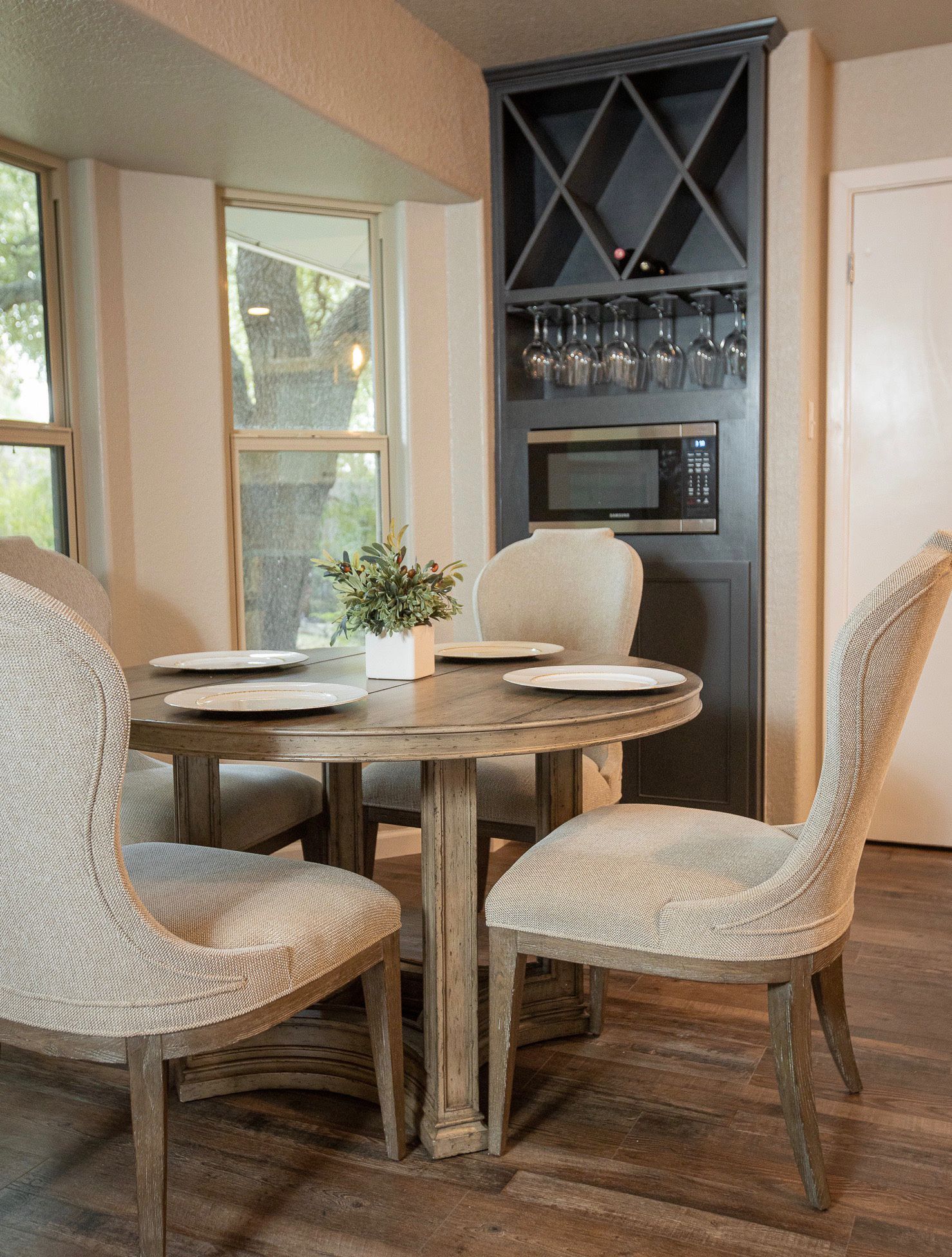 Accent details in san Antonio