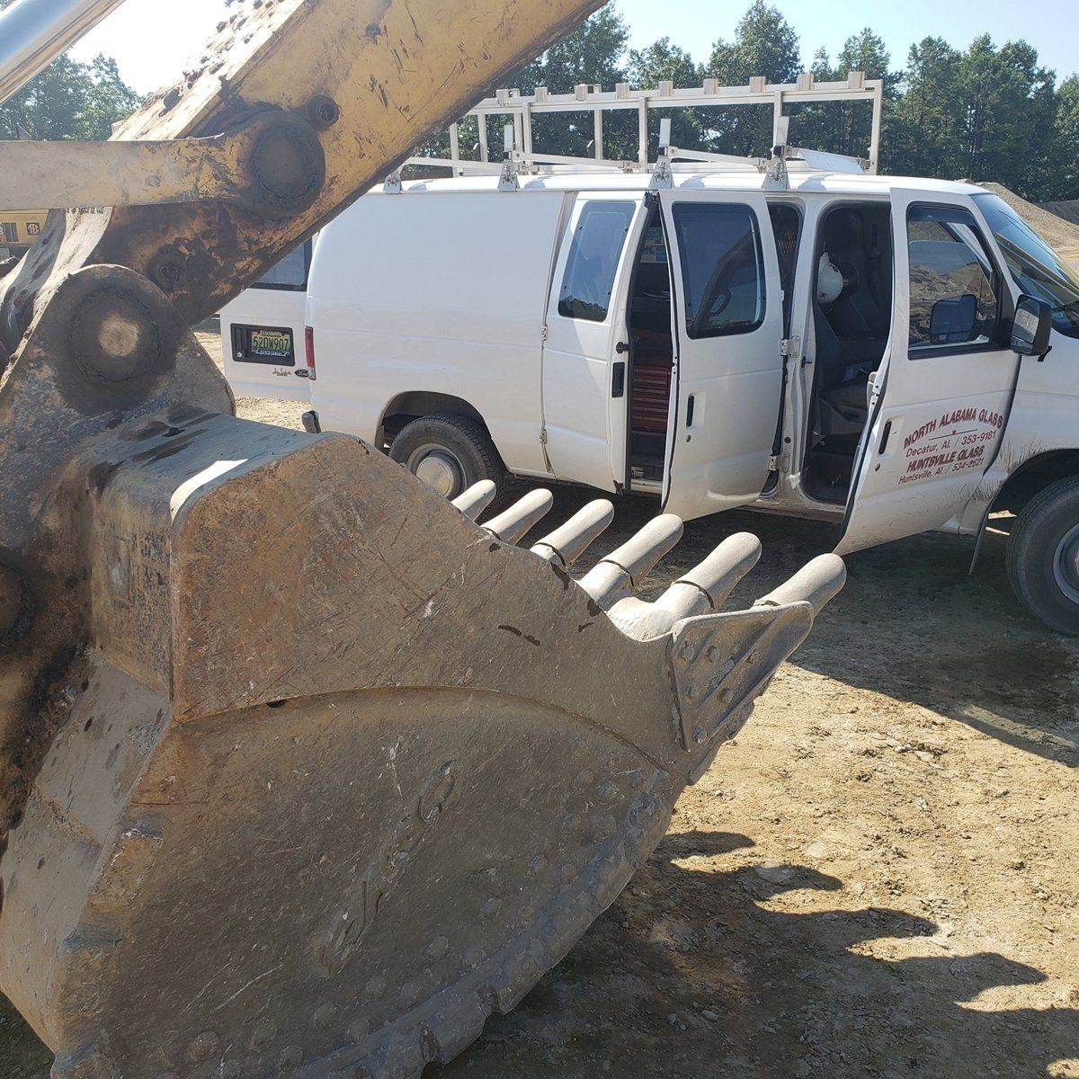 Equipment Glass Installation Glass Repair North AL