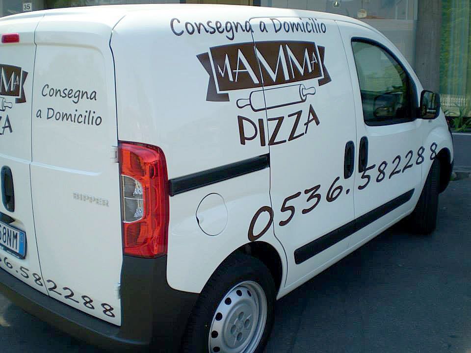 Pizza consegnata a domicilio