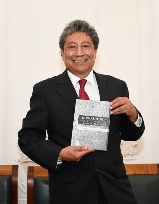 DR. RODOLFO NAVARRO JIMÉNEZ - Autor de múltiples publicaciones