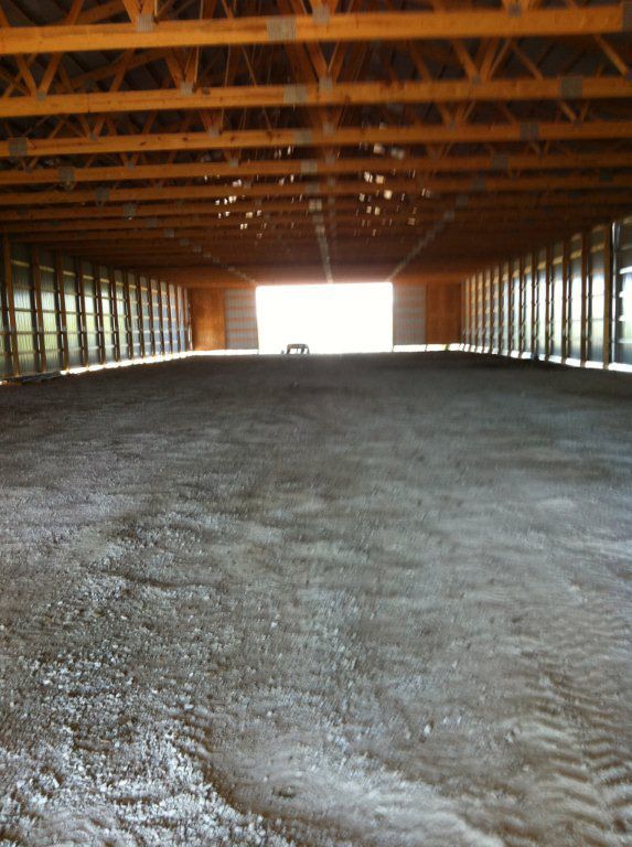 The inside of a large building with a lot of windows