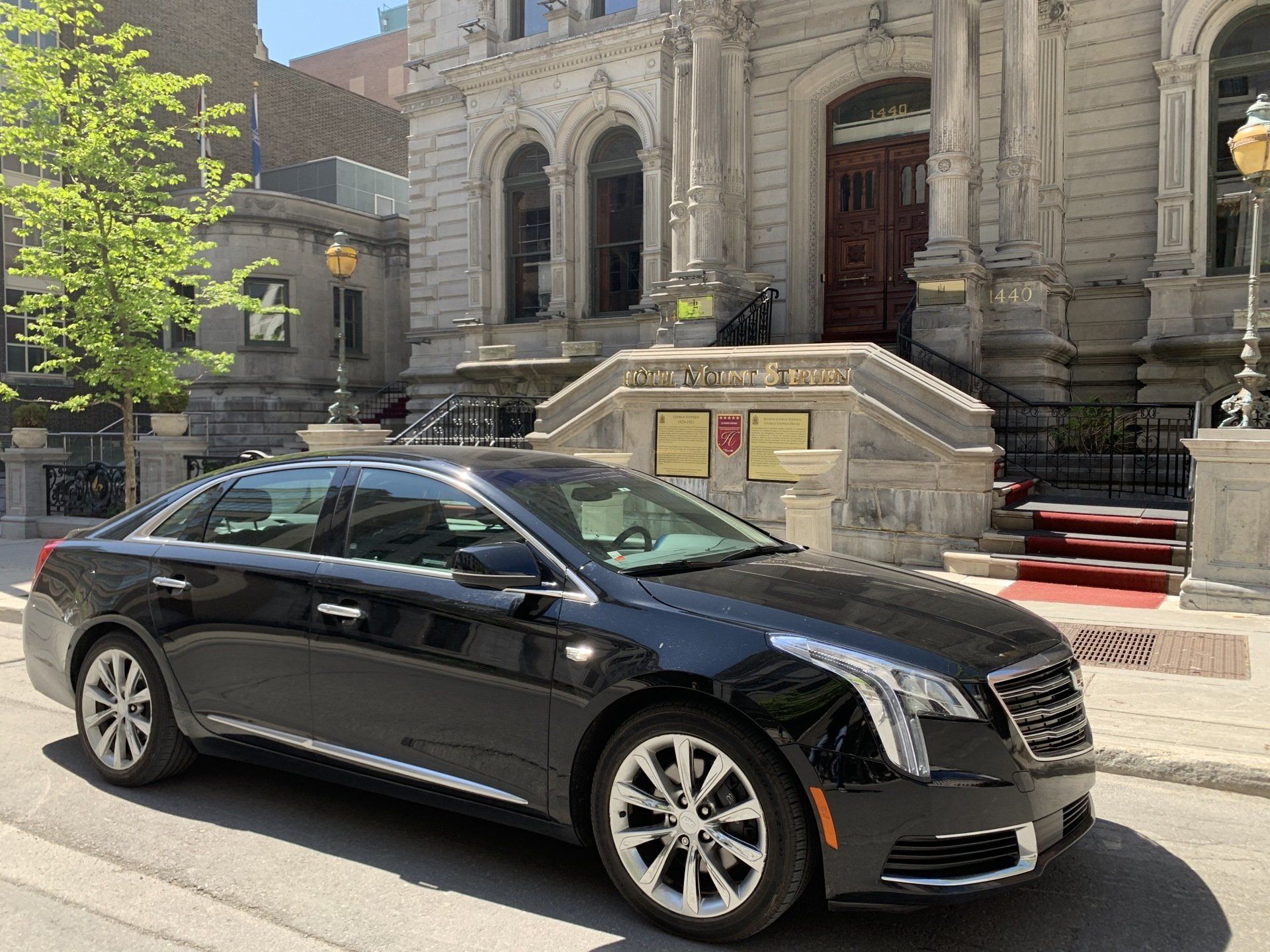 Hourly private chauffeur Montreal