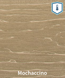 Un gros plan d'une surface en bois avec le mot mochacino dessus