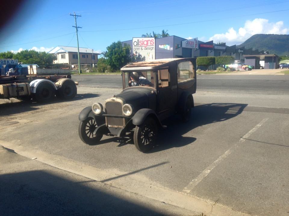 Vintage Car - Towing Services in Mount Sheridan, QLD
