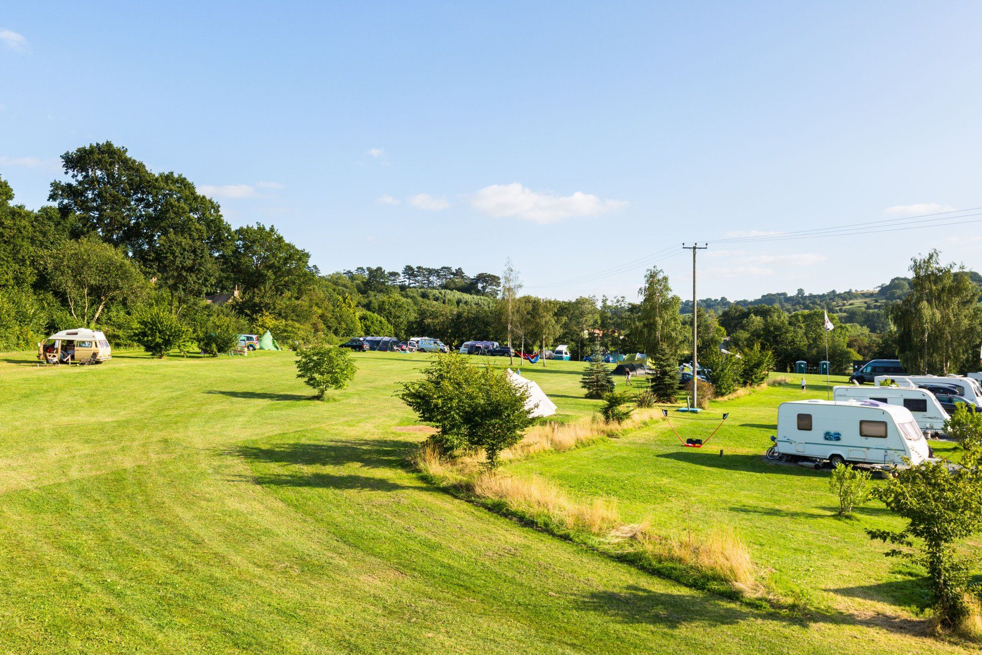 Hayles Fruit Farm Campsite — photo 6