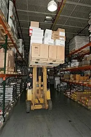 MONTACARGAS DE JERRY  -  RENTA DE MONTACARGAS