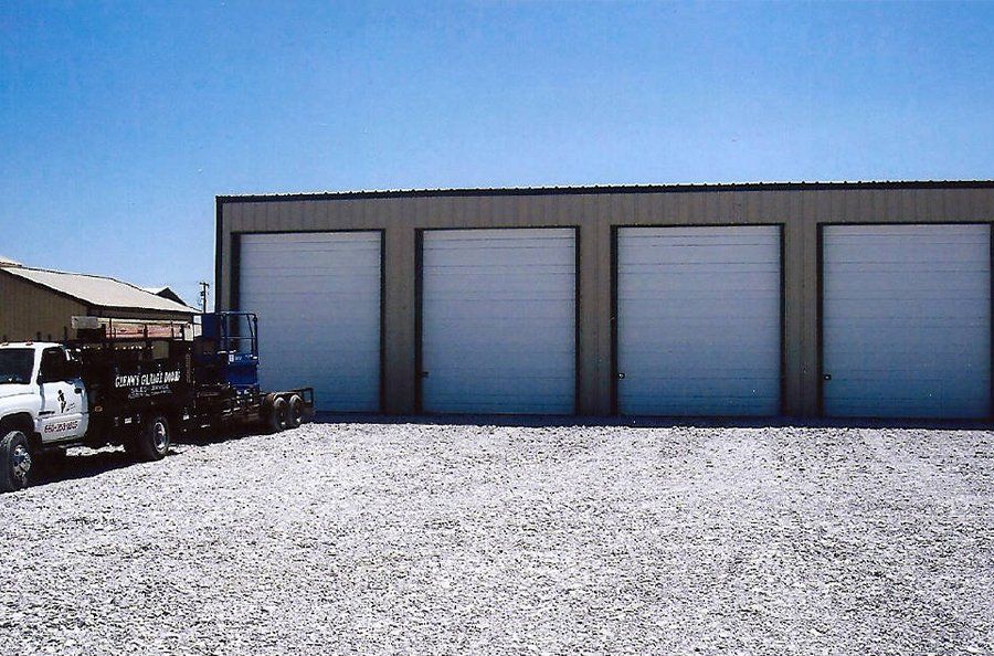 Glenn’s Garage Doors Will Send Experts to Your Mid-MO Business for Commercial Garage Doors.