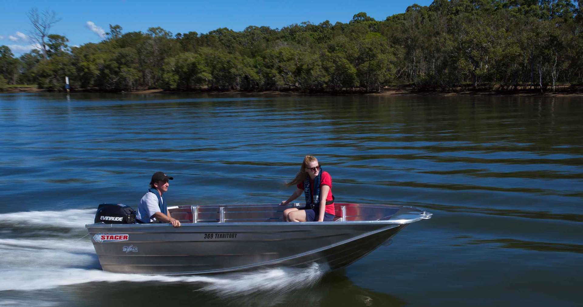 Stacer 379 Territory Striker