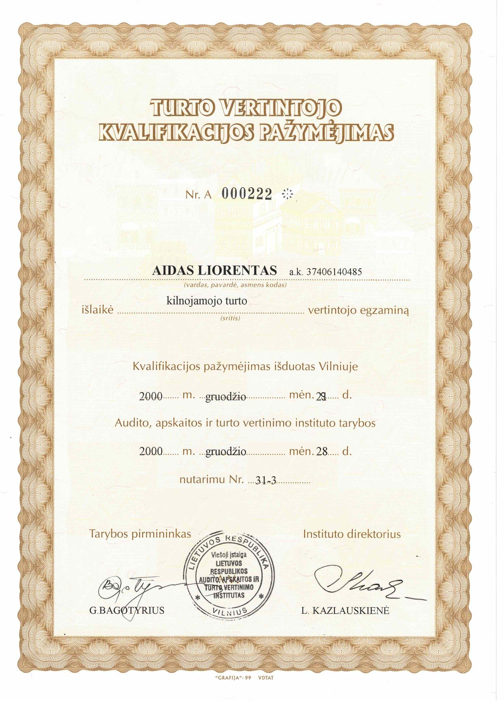 Eksperts darbuotojų kvalifikacija