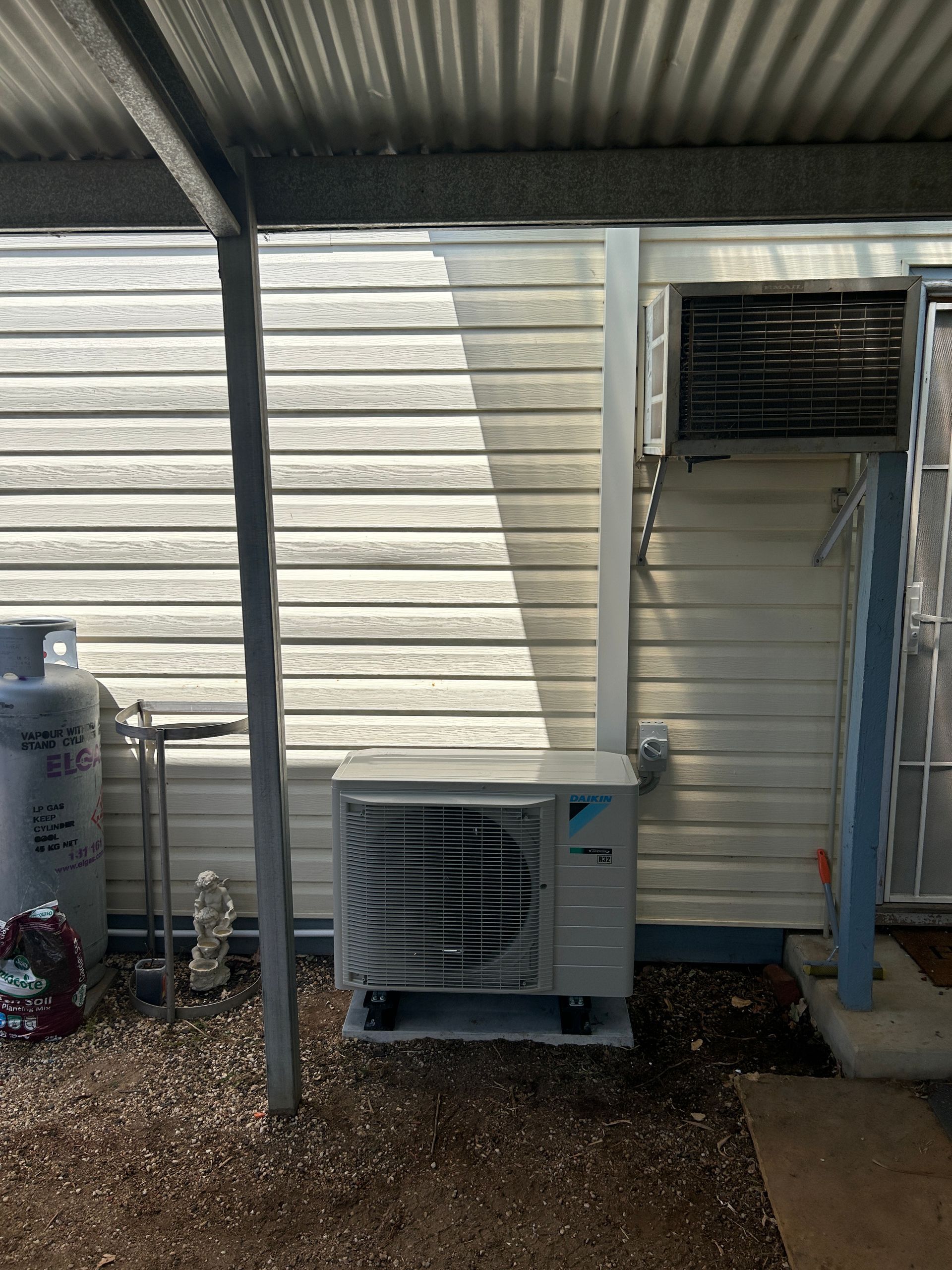 AC Under A Roof — Bendigo, VIC — Evolve Heating and Cooling