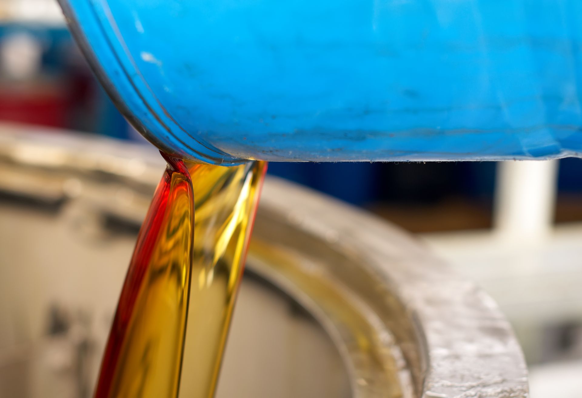 Picture of Oil being poured - Cooking Oil Disposal Honolulu HI.
