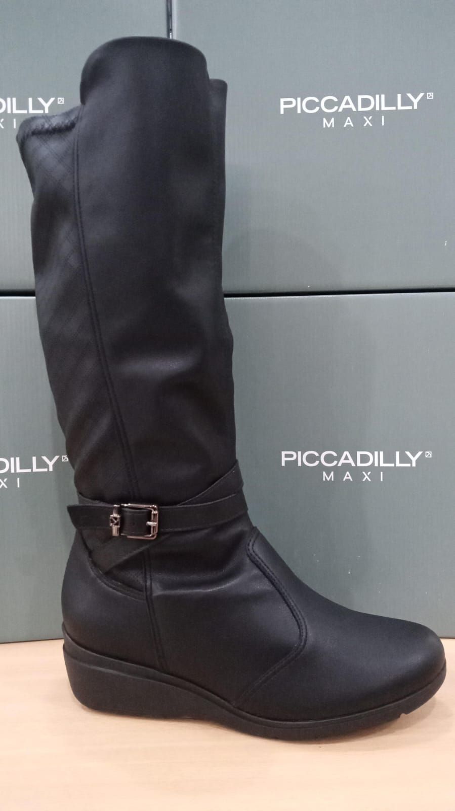 Piccadilly Bota Beth