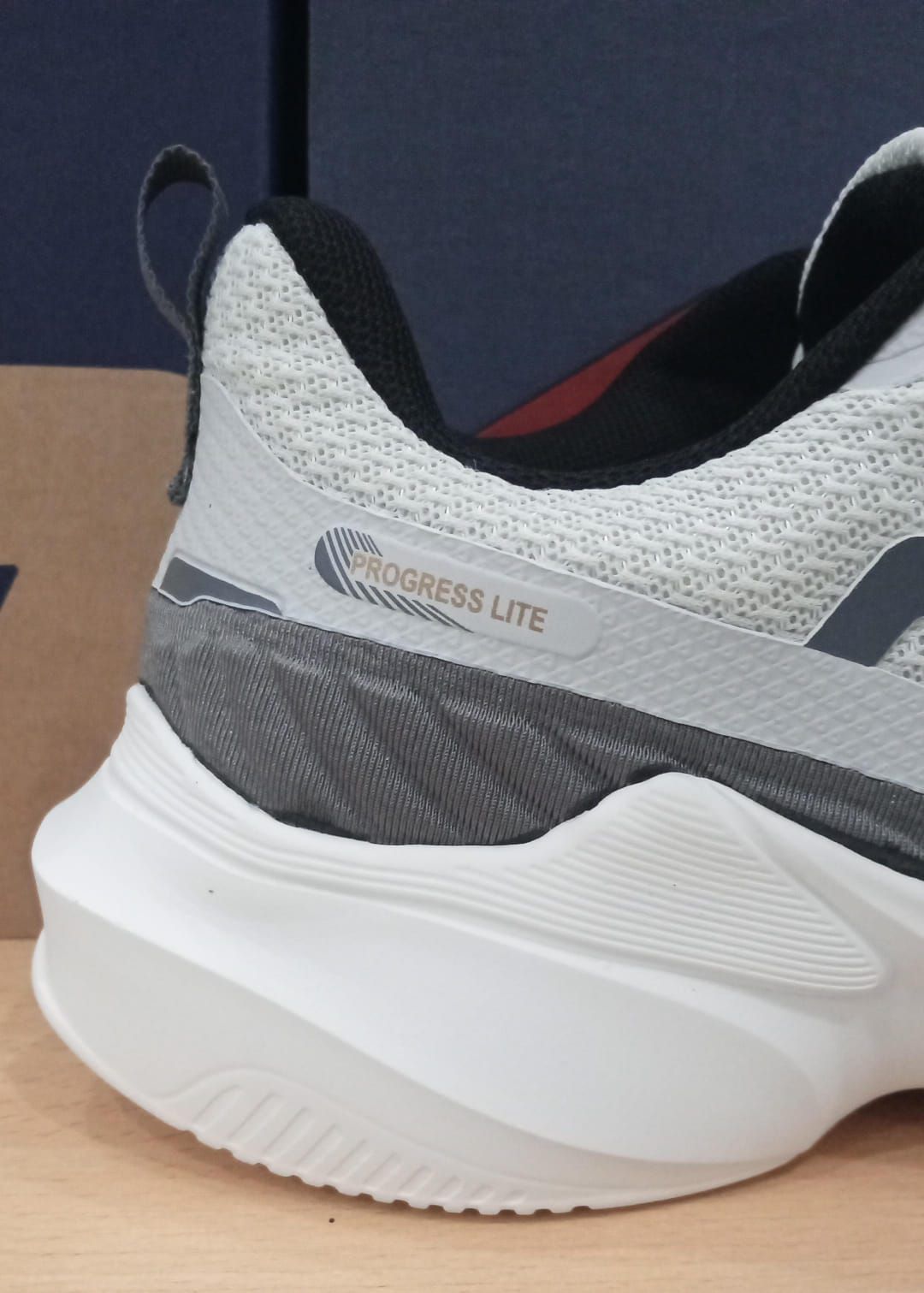 Fila Progress Lite