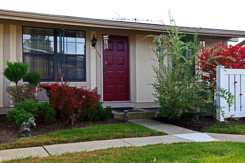 Hampshire I Apartments