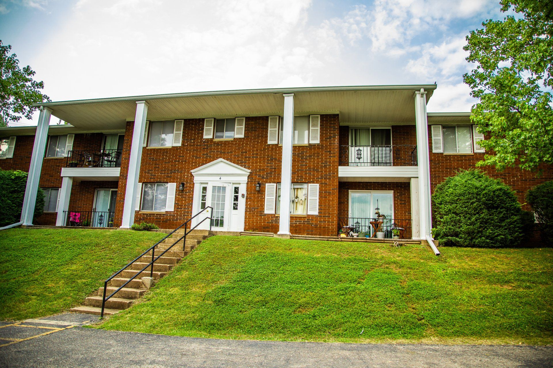 Monticello Athens, Ohio