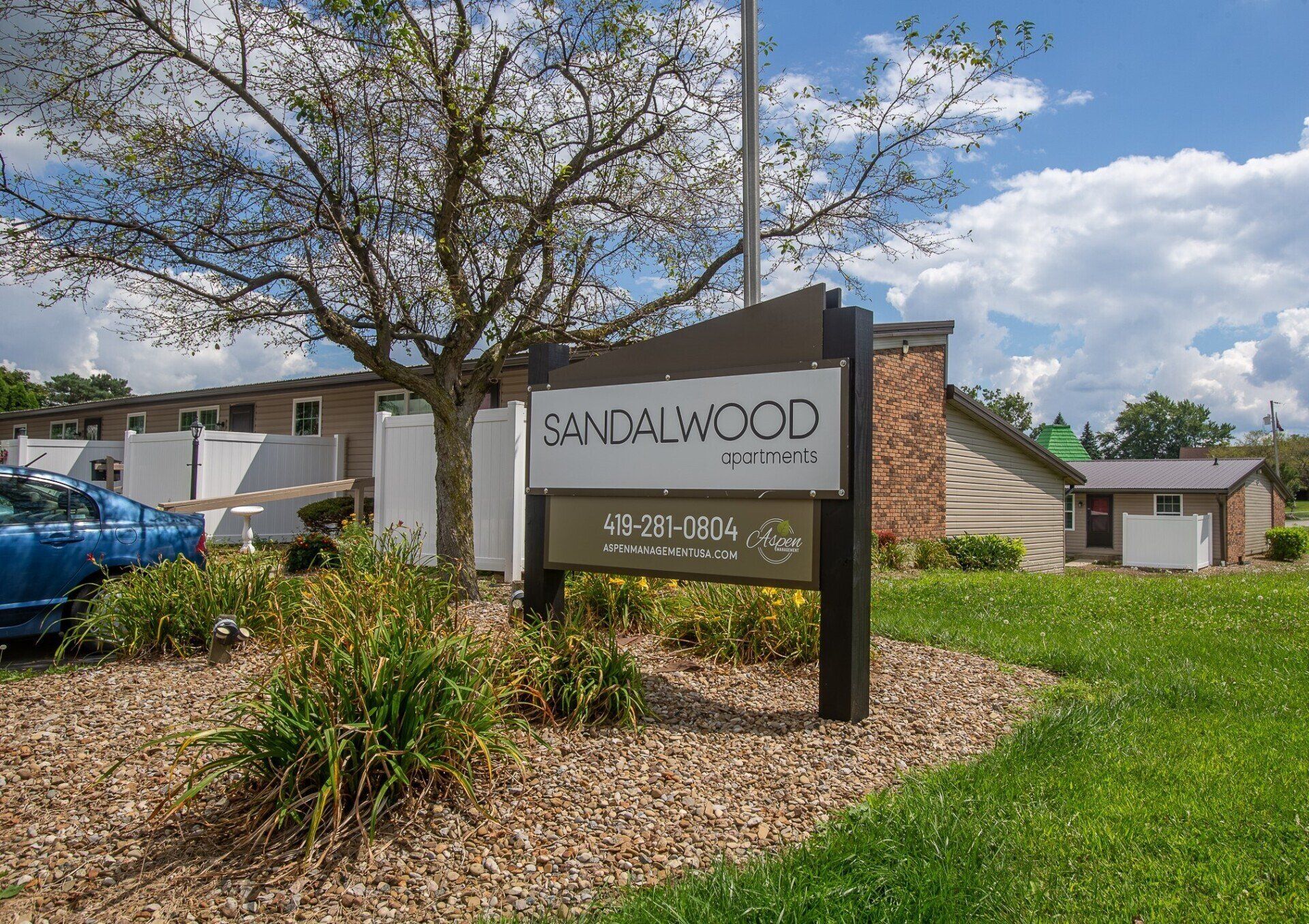 Sandalwood Apartments - Aspen Management