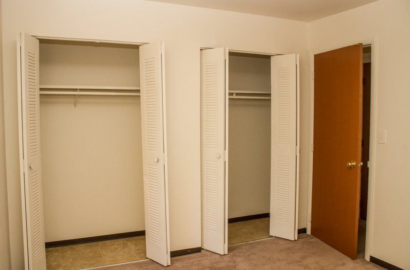 Colonial Estates Apartments