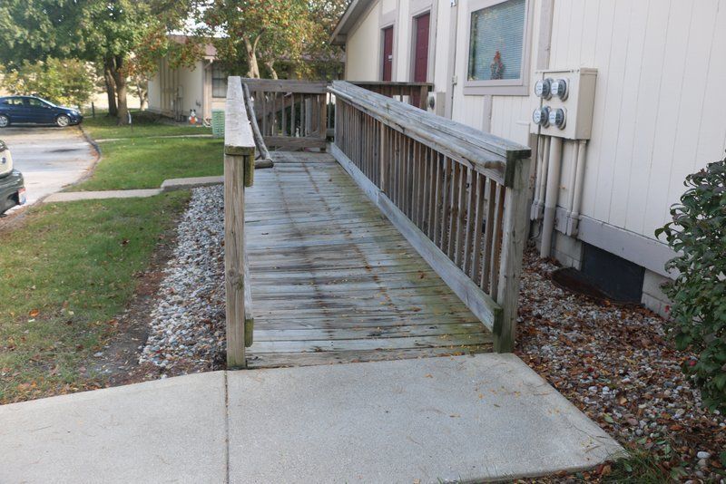 Amberwood Apartments