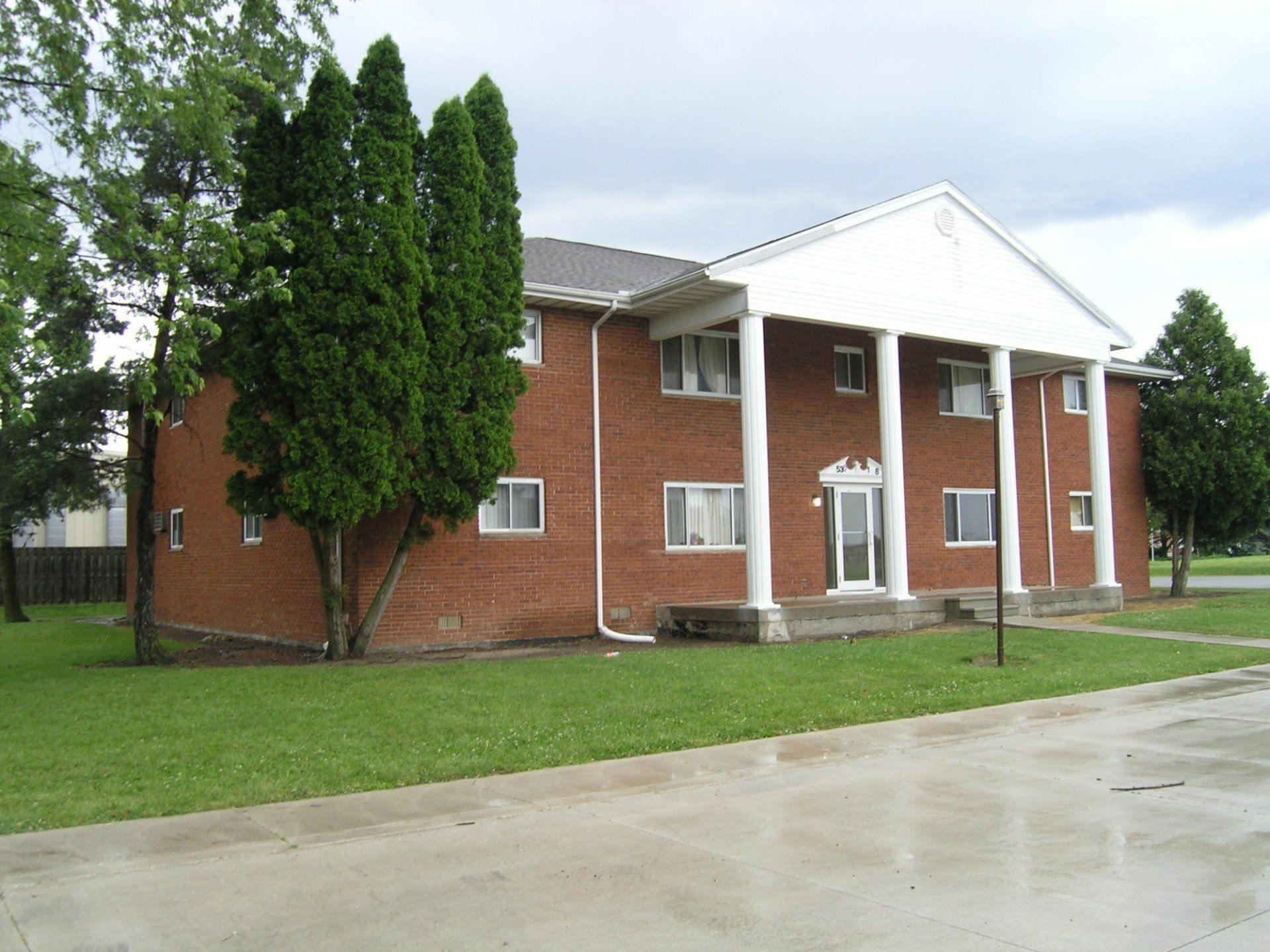 Arlington Place Apartments