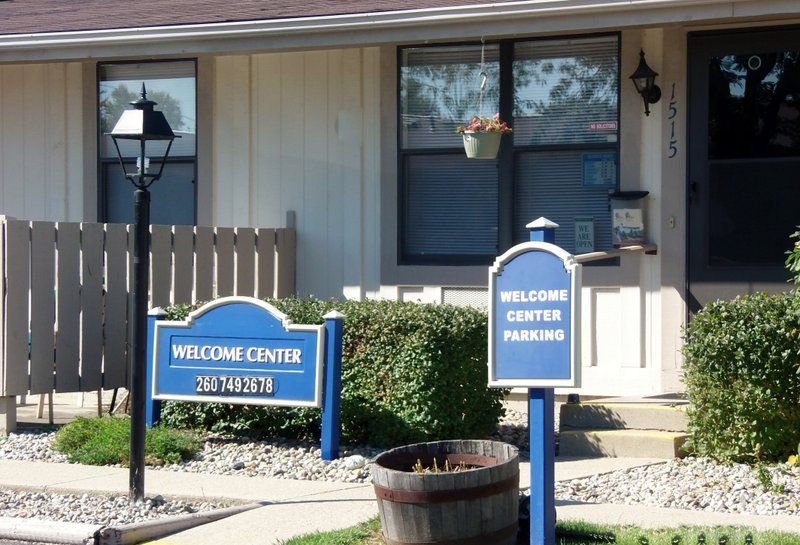 Plumwood Apartments Aspen Management