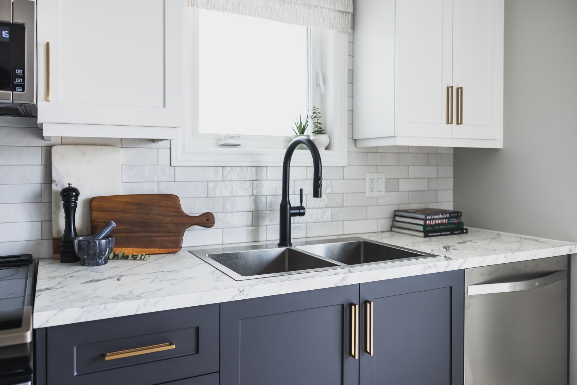 Cabinet doors in white from Kawartha Hardware Distributors in Peterborough.