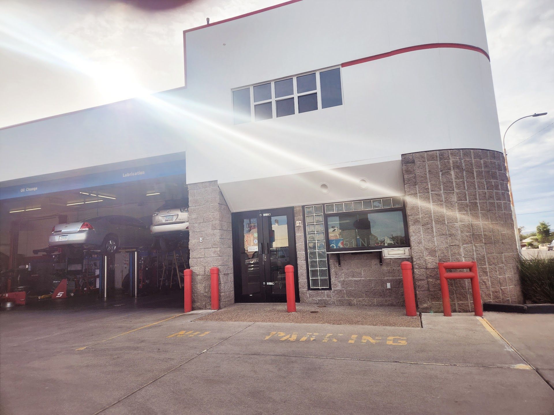 Auto Repair Shop Front in Phoenix, AZ | Gemba Automotive