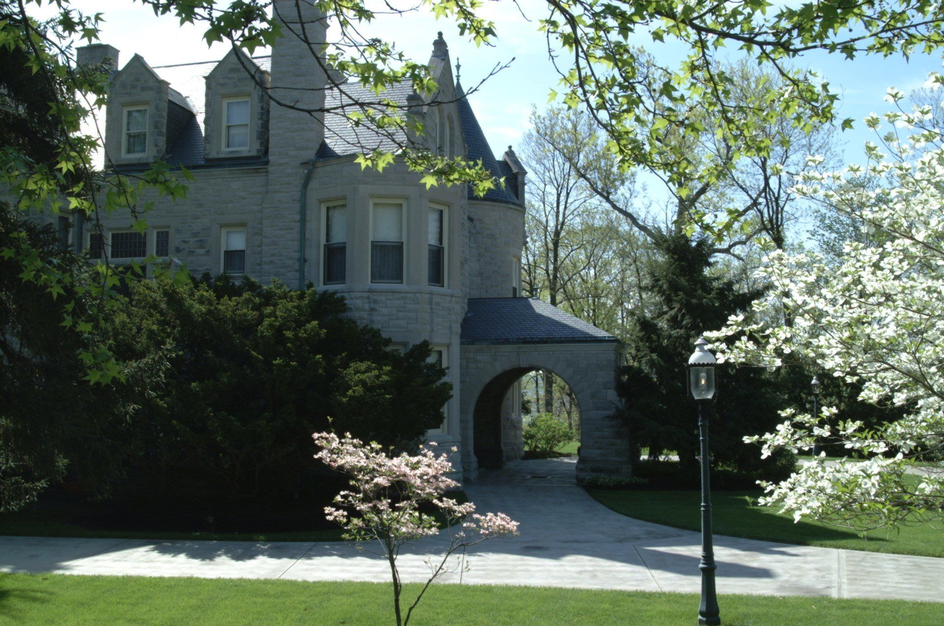 The Côte Bonneville Estate