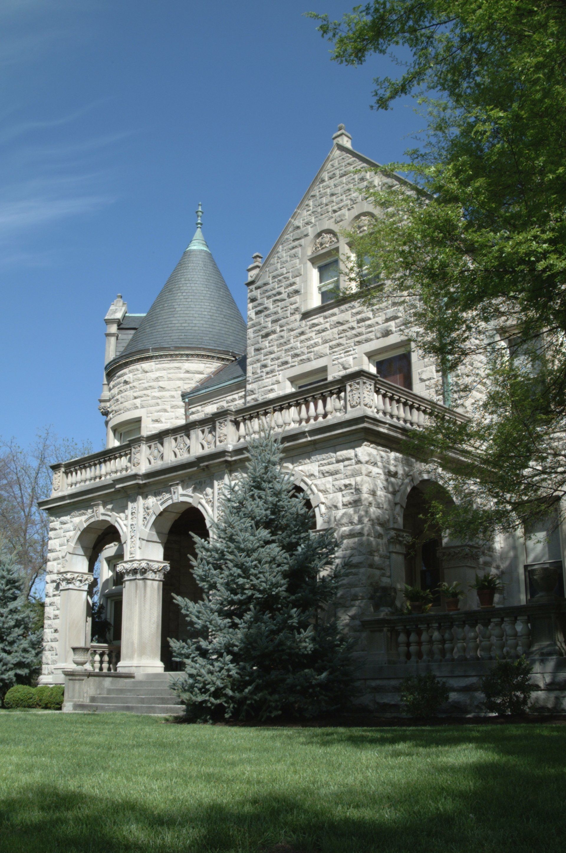 The Côte Bonneville Estate