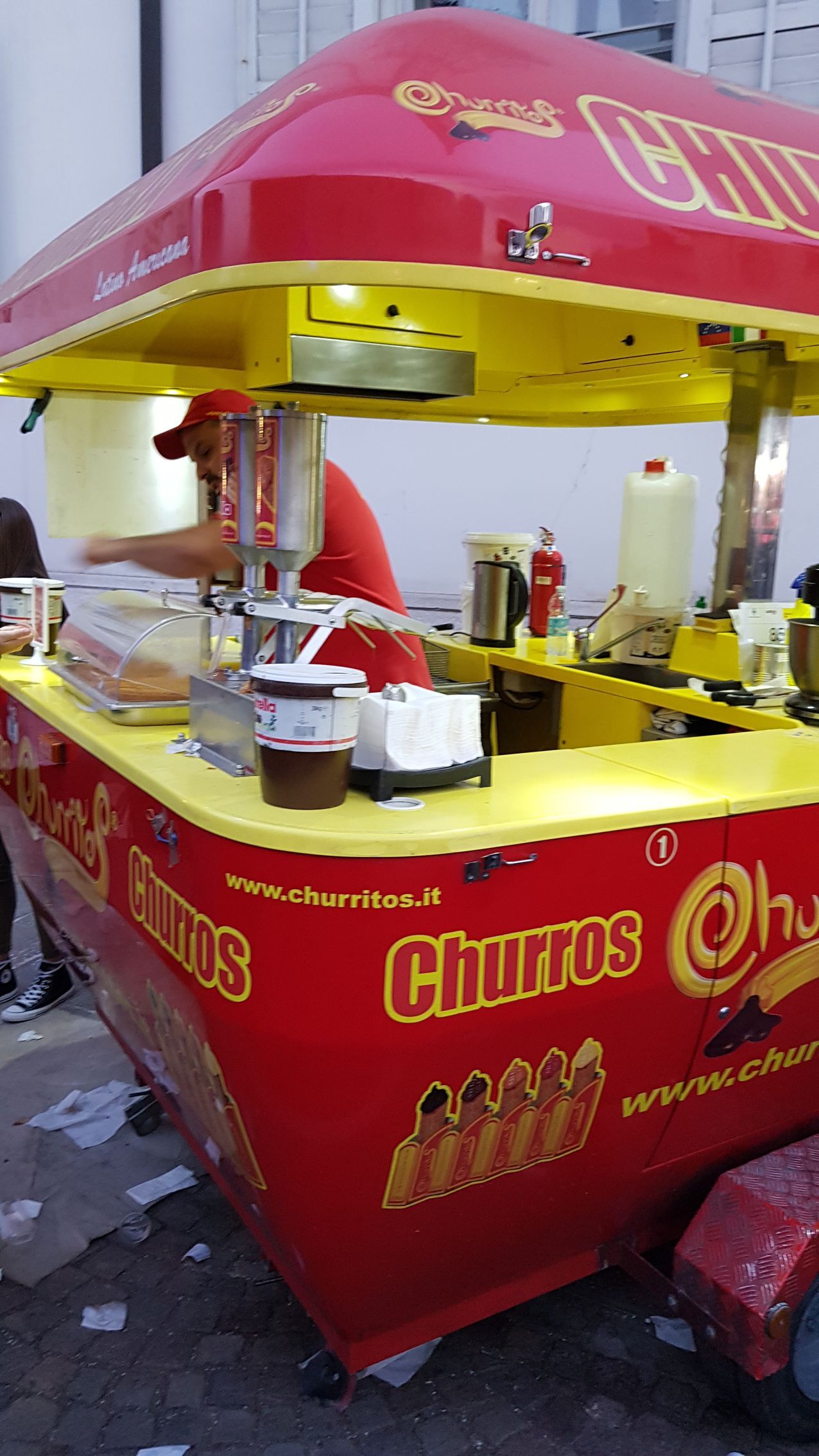 Florens Chiosco Mobile Rimorchiabile in vetroresina per snack caffè churros crepes granite drink spremute