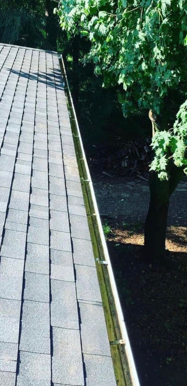 Luxury vinyl plank (LVP)