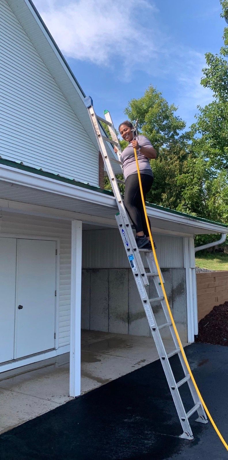 window cleaning clarksville miwindow cleaning clarksville mi