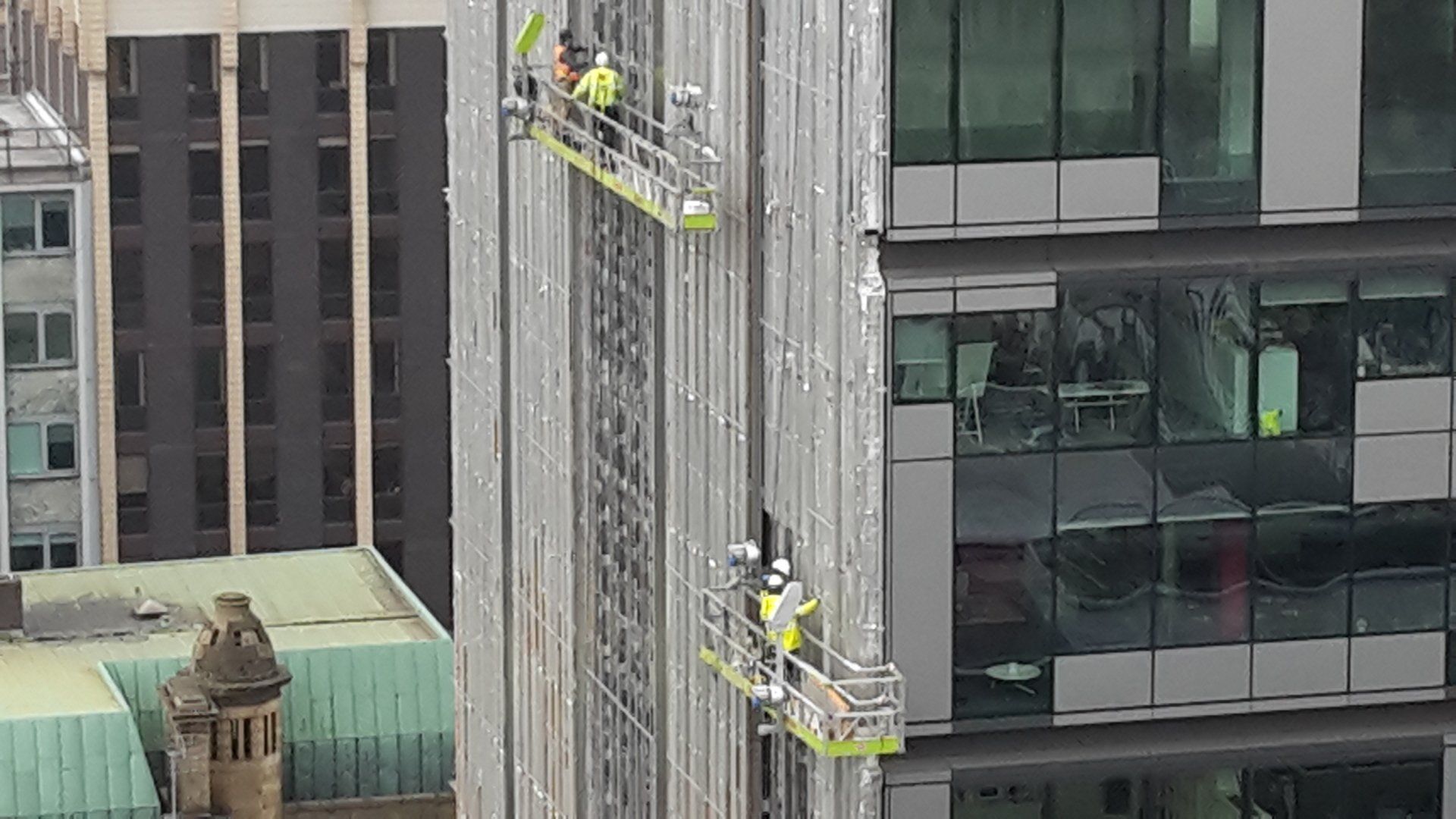 Temporary suspended access platform