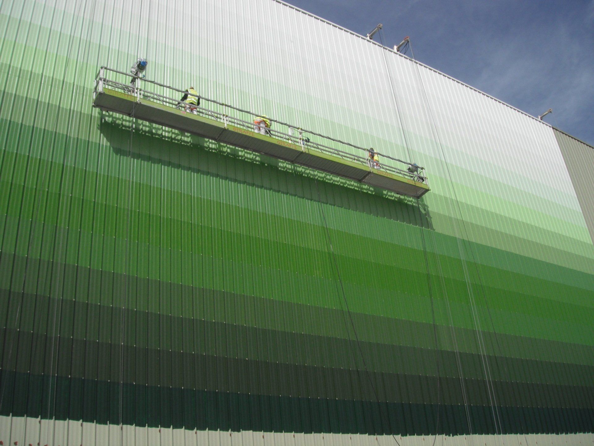 Temporary suspended access platform