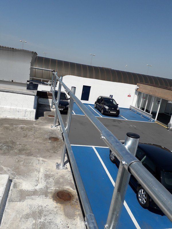 Fall protection railings