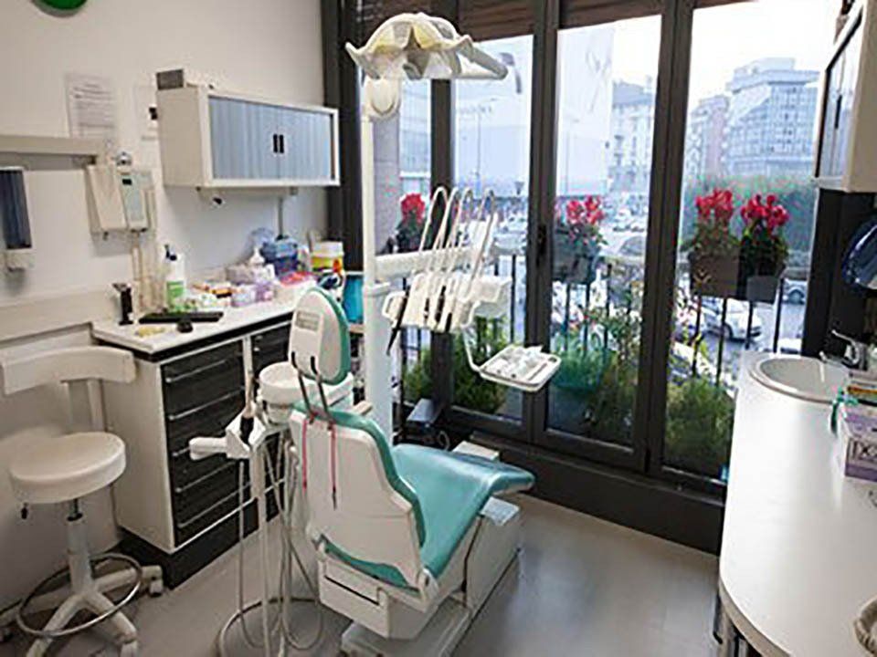 Interno sala Odontomil