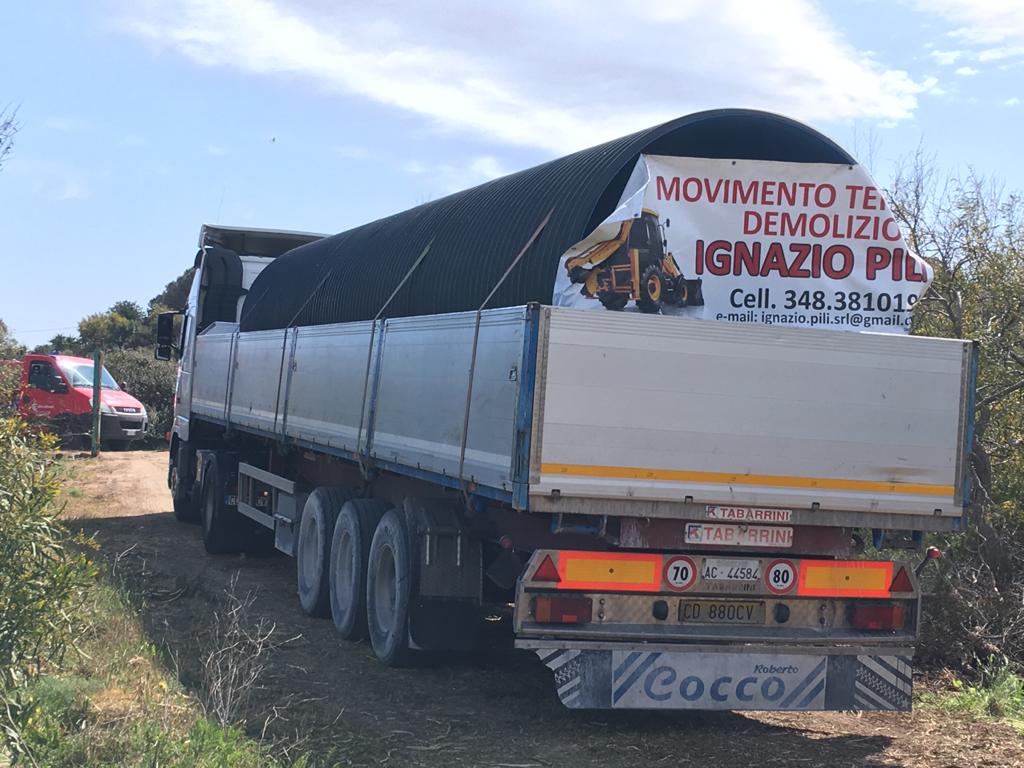 posa tubo per scolo acque piovane