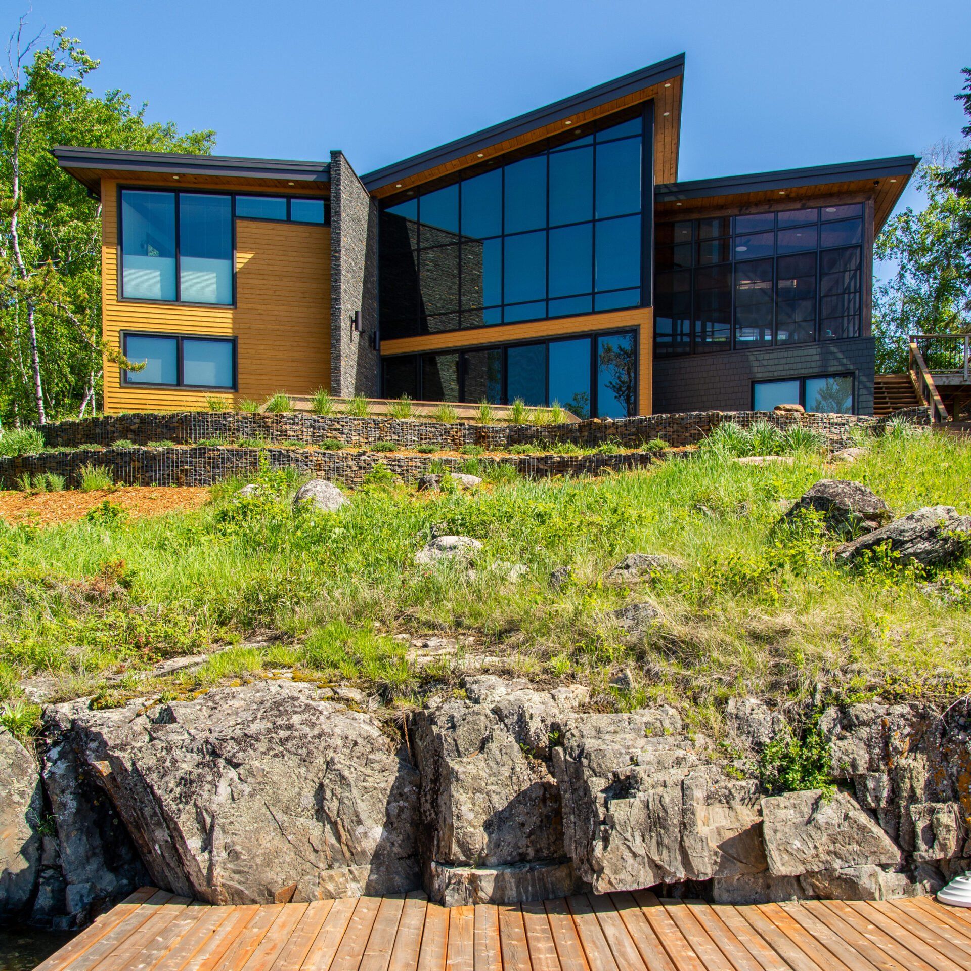 Mountain States Building Products offers premium Loewen windows & doors for luxury homes. Get a quote today!