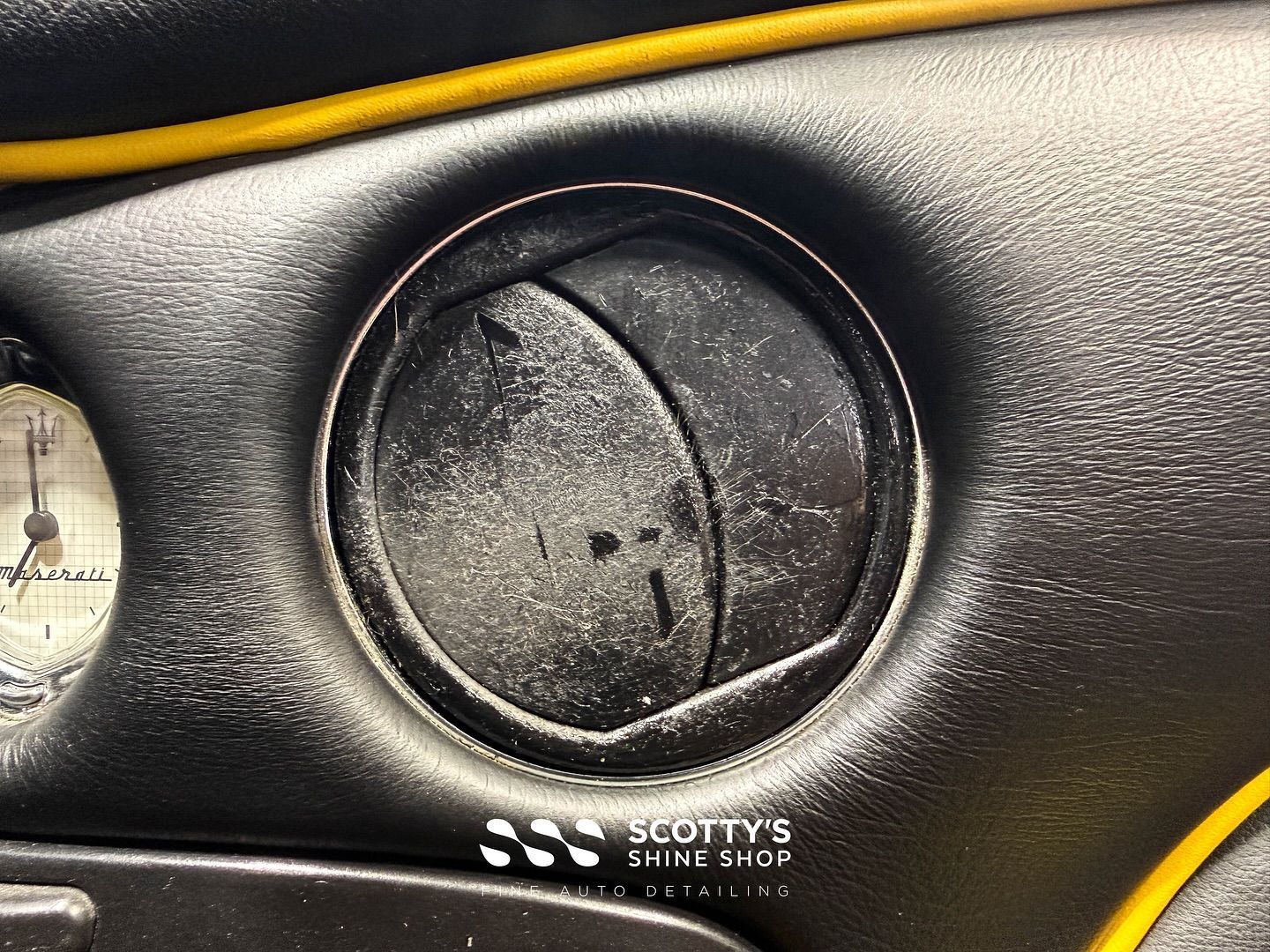 Dirty air vent Maserati