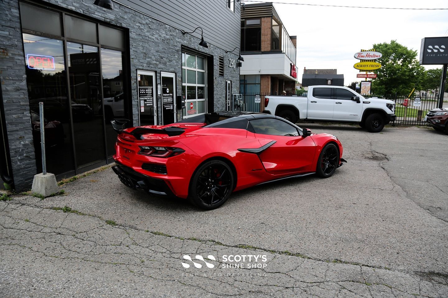 2014 Chevrolet Corvette Z06 Premium Suntek Ultra Paint Protection Film and Exclusive Llumar Formula 1 Ceramic Window Tint side view London, ON Canada