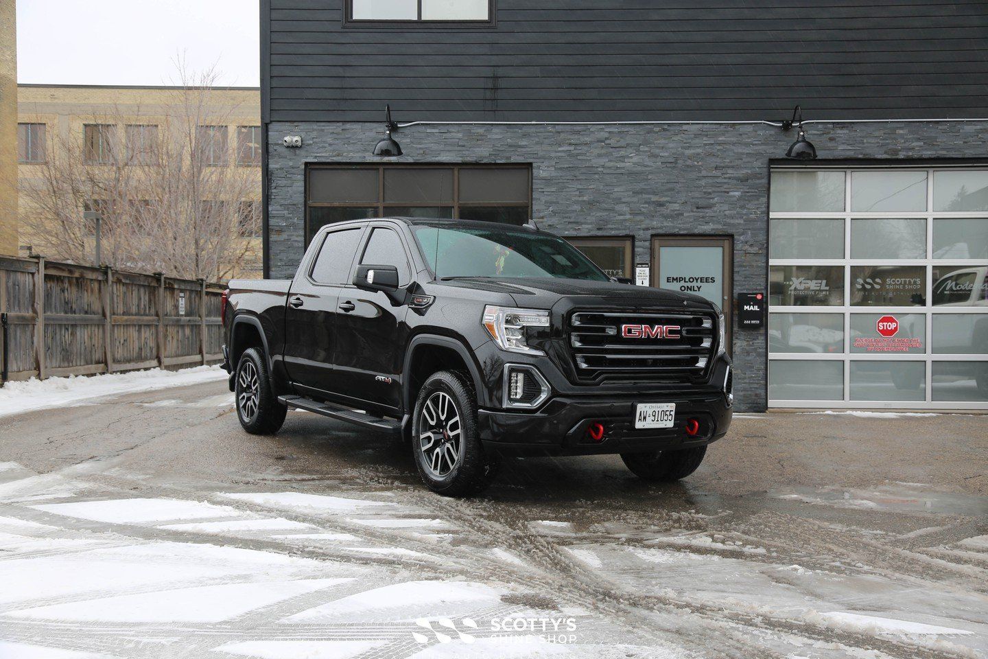 2021 GMC Sierra AT4 premium detail service - Ldn Ontario