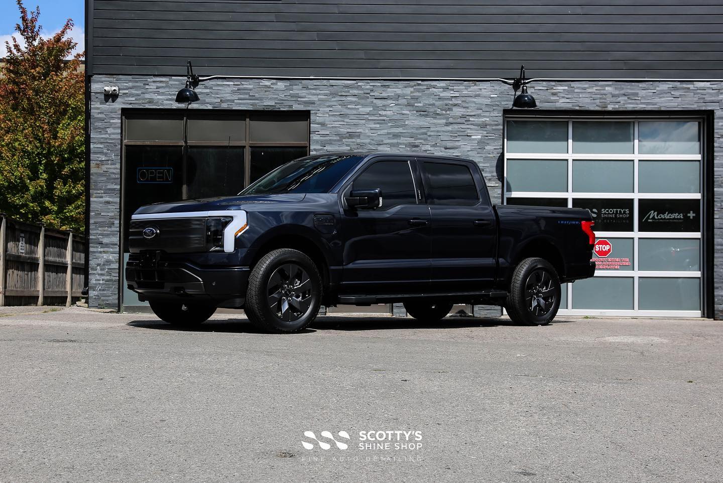 2022 Ford Lightning Xpel Ultimate Plus Paint Protection Film, Prime XR Plus Ceramic Window Film and Gtechniq Crystal Serum Ultra Ceramic Coating London, Ont