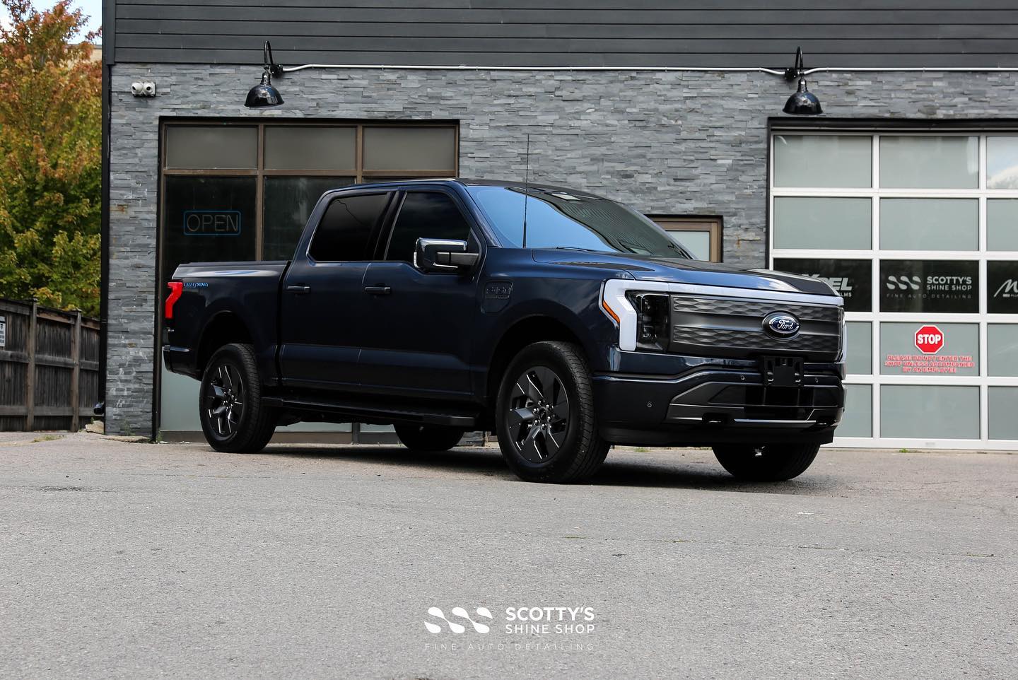 2022 Ford Lightning Xpel Ultimate Plus Paint Protection Film, Prime XR Plus Ceramic Window Film and Gtechniq Crystal Serum Ultra Ceramic Coating London, ON