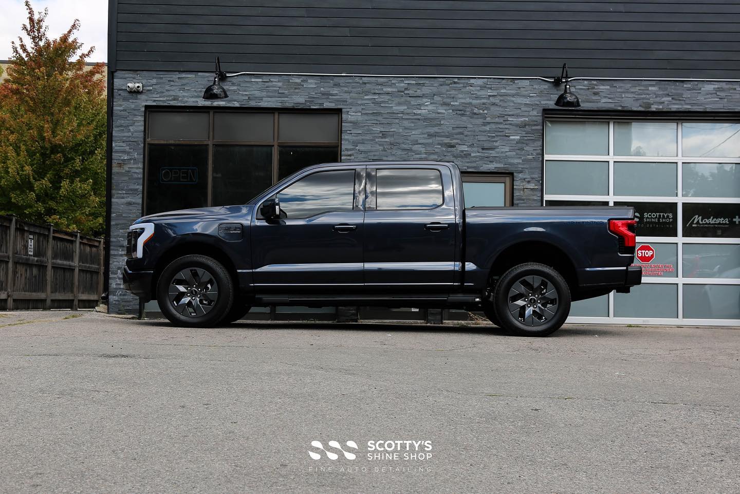 2022 Ford Lightning Xpel Ultimate Plus Paint Protection Film, Prime XR Plus Ceramic Window Film and Gtechniq Crystal Serum Ultra Ceramic Coating London, Ont Canada